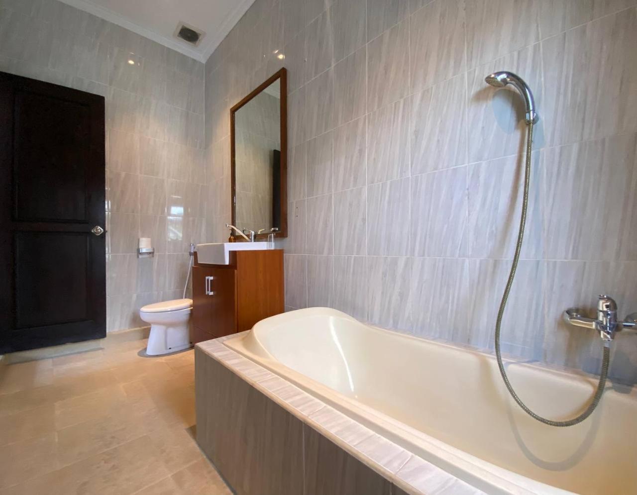 Villa Mayu Dedaries سمينياك المظهر الخارجي الصورة